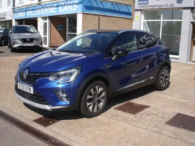 Used Renault Captur Bose Edition 2021 Iron blue metallic under gloss black roof line SUV
