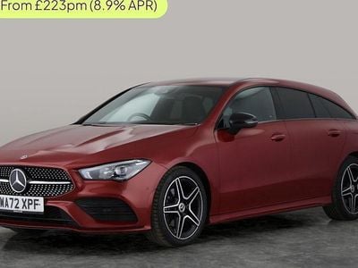 Used Mercedes CLA180 Shooting Brake Executive 136 HP (100 kW) 2022 Red Estate