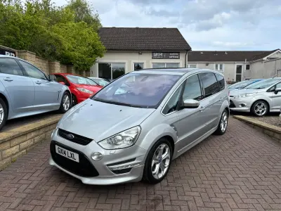 Usado Ford S-MAX Titanium X 200 HP (147 kW) 2014 Prateado Monovolume