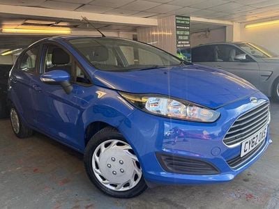 Used Ford Fiesta Style 75 HP (55 kW) 2013 Blue Hatchback