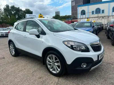 Used Vauxhall Mokka 140 HP (102 kW) 2016 White SUV
