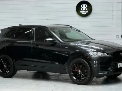 Used Jaguar F-Pace R-Sport 2017 Black SUV