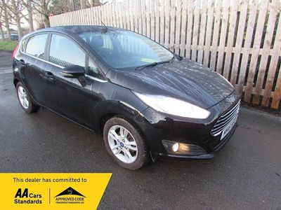 Black Used 2016 Ford Fiesta Zetec Hatchback | £5,999 (Fair price)