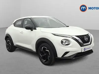 Used Nissan Juke N-Connecta 114 HP (83 kW) 2023 White SUV