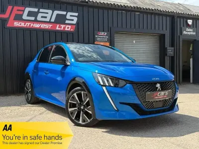 Used Peugeot 208 GT-line 100 HP (73 kW) 2020 Blue Hatchback