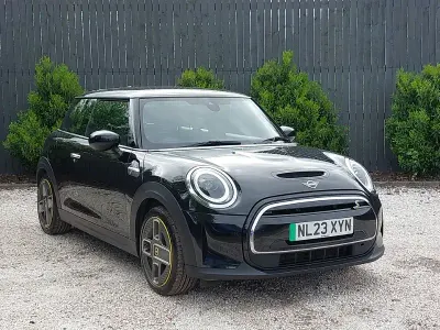 Usado Mini Cooper S Level 2 135 kW (184 CV) 2023 Negro Utilitario