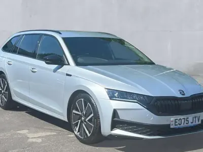 Used Skoda Octavia SportLine 150 HP (110 kW) 2025 Silver Estate