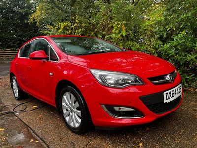 Used Vauxhall Astra Elite 2014 Red Hatchback