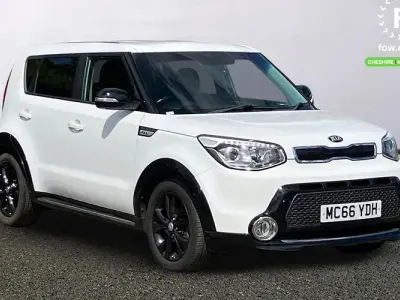 Usado Kia Soul Urban 136 CV (100 kW) 2016 Blanco SUV