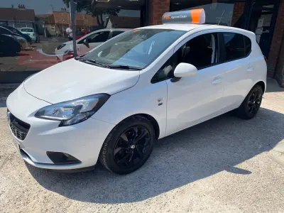 Used Vauxhall Corsa 90 HP (66 kW) 2019 White Hatchback