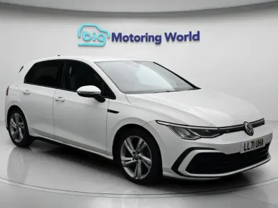 Used VW Golf VIII R-line 148 HP (108 kW) 2022