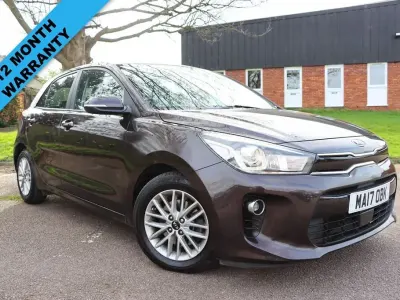 Used Kia Rio 99 HP (72 kW) 2017 Brown Hatchback