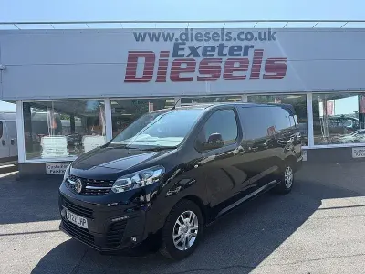 Gebraucht Vauxhall Vivaro Sportive 145 PS (106 kW) 2022 Schwarz Van / Kleinbus