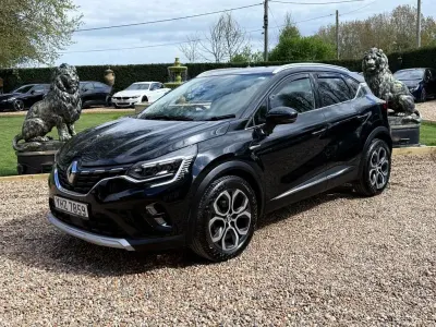 Used Renault Captur SE 140 HP (102 kW) 2022 Black SUV