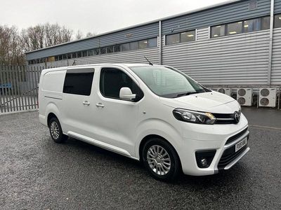 White Used 2018 Toyota Proace Comfort MPV | £8,995 (A bit pricey)