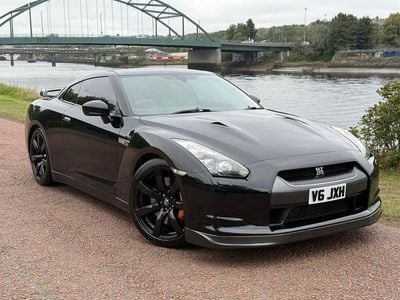 Nissan GT-R