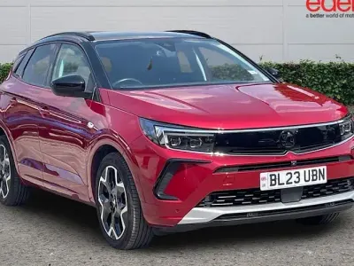 Used Vauxhall Grandland X Ultimate 131 HP (96 kW) 2023 Red SUV