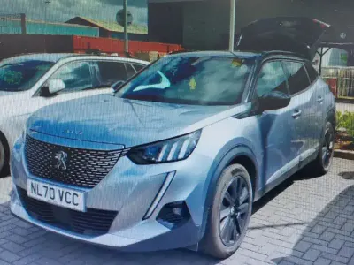 Używany Peugeot e-2008 GTi 100 kW (136 KM) 2020 Szary SUV