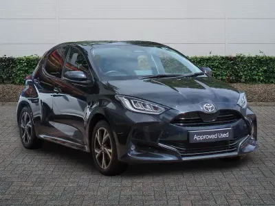 Used Toyota Yaris Design 116 HP (85 kW) 2024 Eclipse black Hatchback