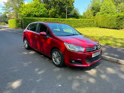 Used Citroën C4 VTR Sport 115 HP (84 kW) 2014 Red Hatchback