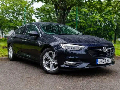 Used Vauxhall Insignia SRi 2017 Blue Hatchback