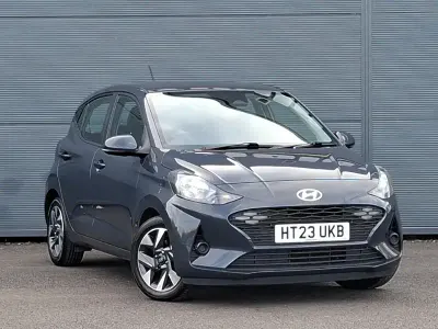 Used Hyundai i10 Advanced 67 HP (49 kW) 2023 Grey Hatchback