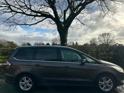 Gebraucht Ford Galaxy Titanium 150 PS (110 kW) 2018 Grau Van / Kleinbus