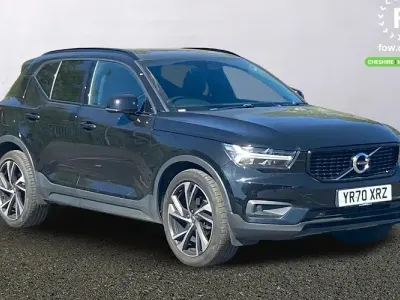 Usado Volvo XC40 R-Design Pro 163 HP (119 kW) 2020 Preto SUV