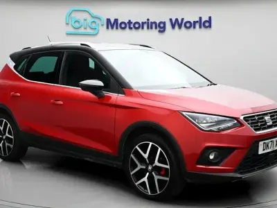 Używany Seat Arona FR 110 KM (80 kW) 2021 Czerwony SUV
