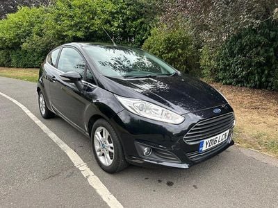 Used Ford Fiesta Zetec 95 HP (69 kW) 2016 Black Hatchback