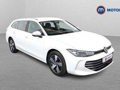Used VW Passat Life 204 HP (150 kW) 2025 White Estate