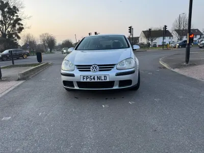 Usado VW Golf IV SE 2004 Prateado Citadino
