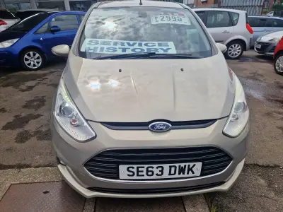 Used Ford B-MAX Titanium 120 HP (88 kW) 2014 Silver MPV