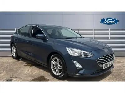 Used Ford Focus Zetec 99 HP (72 kW) 2018 Blue Hatchback