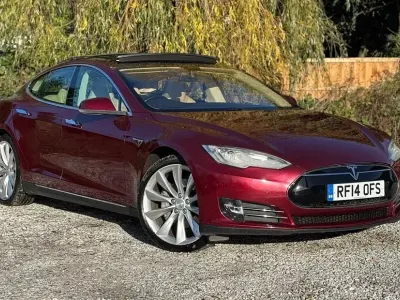 Used Tesla Model S 275 kW (374 HP) 2014 Hatchback