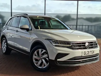 Used VW Tiguan Life 150 HP (110 kW) 2021 White SUV