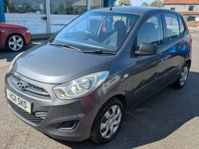 Używany Hyundai i10 Classic 86 KM (63 kW) 2011 Szary Hatchback
