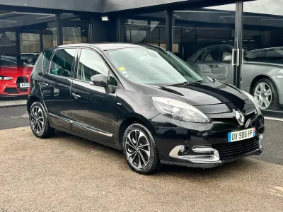 Begagnad Renault Scénic III Dynamique 2015 Svart Minibuss