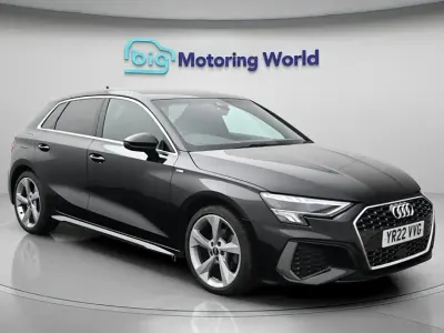 Begagnad Audi A3 Sportback S-Line 150 HK (110 kW) 2022 Svart Halvkombi