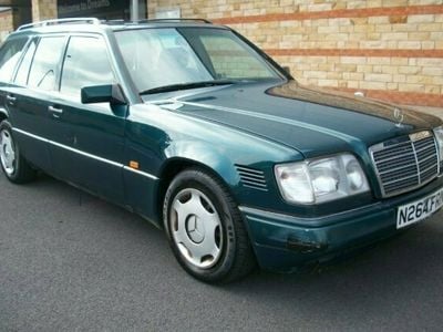 Used Mercedes E200 Classic 1995 Estate