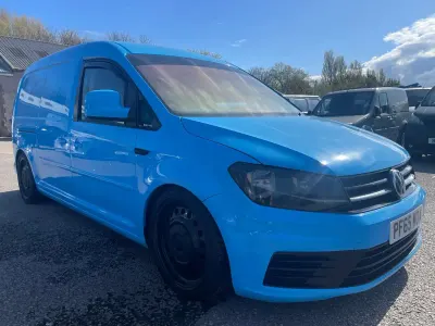 Used VW Caddy Startline 102 HP (75 kW) 2015 Blue MPV