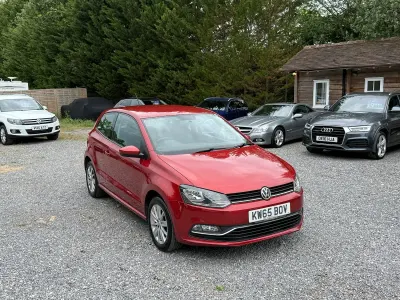 Used VW Polo SE 2015 Red Hatchback