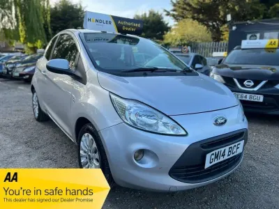 Używany Ford Ka Zetec 69 KM (50 kW) 2014 Srebrny Hatchback