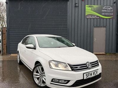 White Used 2014 VW Passat R-line Sedan | £5,990 (Fair price)