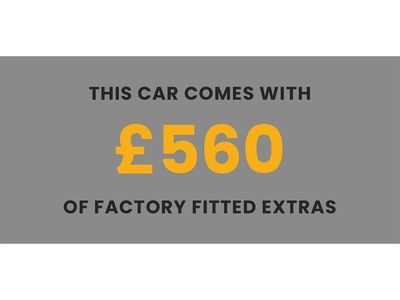 Used Renault Captur Version S 128 HP (94 kW) 2020 Arctic white with diamond black roof SUV