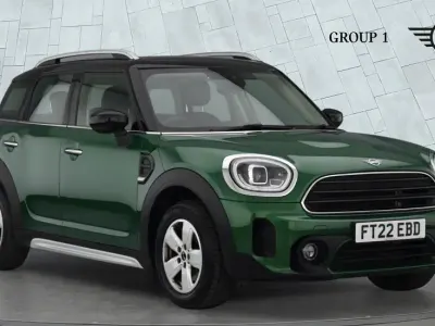 Usado Mini Cooper Countryman Classic 136 CV (100 kW) 2022 Verde SUV