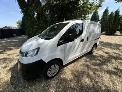 Used Nissan NV200