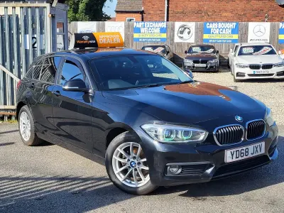 Usado BMW 116 2018 Negro Utilitario