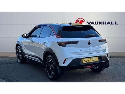 Second-hand Vauxhall Mokka 100 CP (73 kW) 2023 Alb SUV