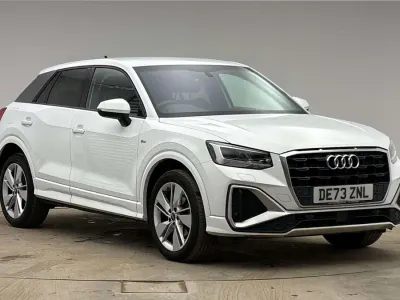 Used Audi Q2 S-Line 110 HP (80 kW) 2023 White SUV